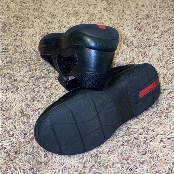 Authentic kids Prada shoes - Picture 4 of 5